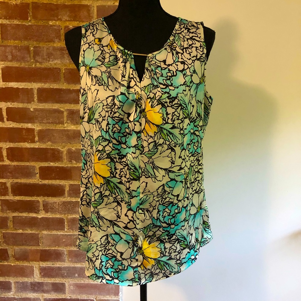 The Limited Floral Tank Sz M Gently Used